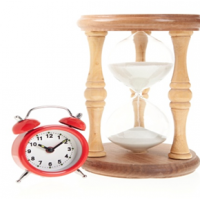 Hourglass to demonstrate time management and social media